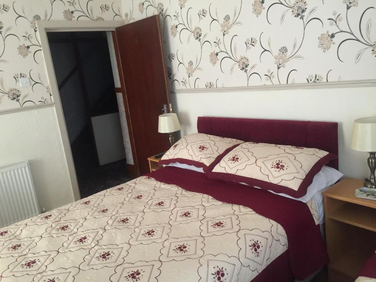 Oakleigh Hotel Блекпул Екстериор снимка