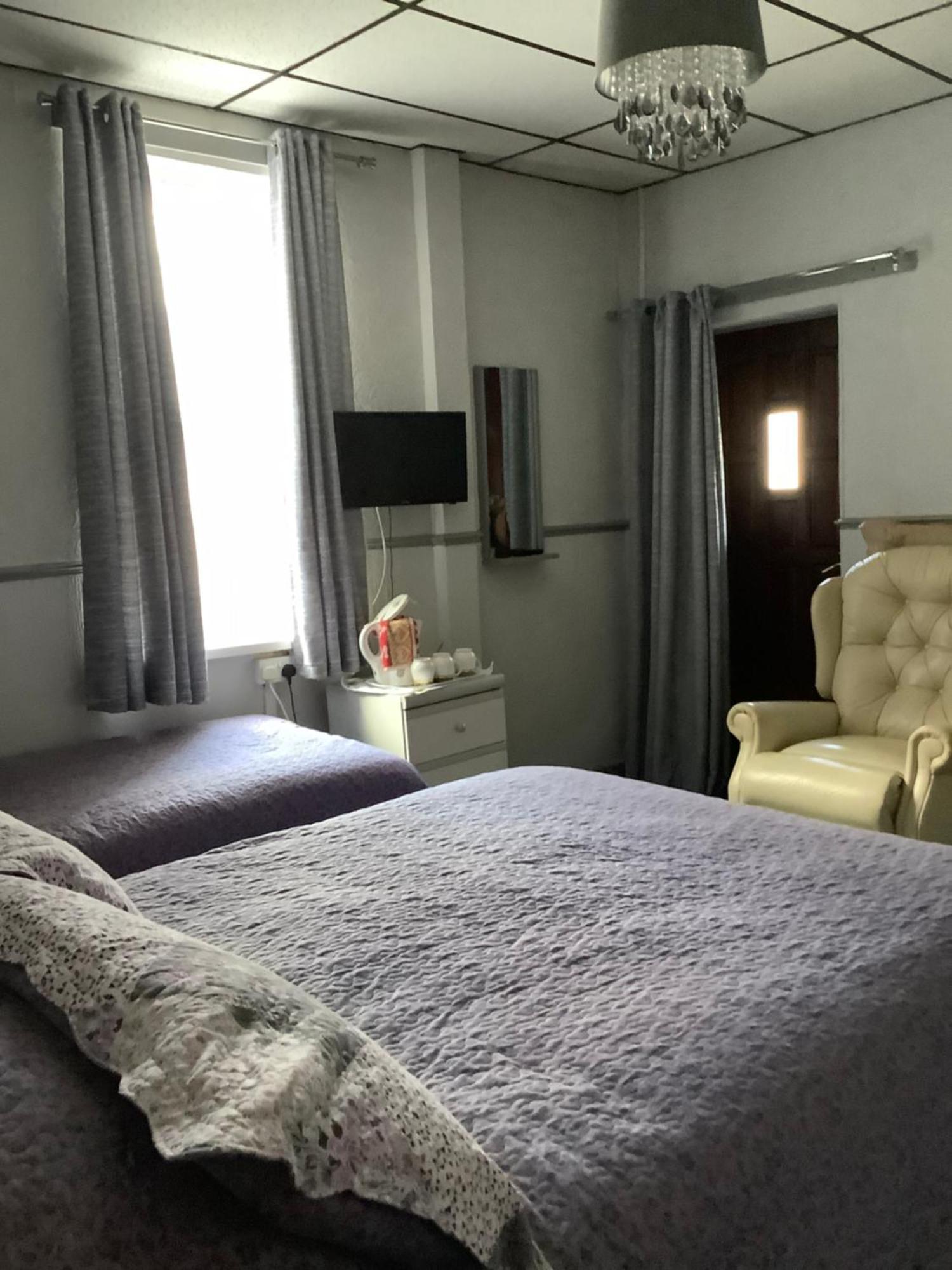 Oakleigh Hotel Блекпул Екстериор снимка