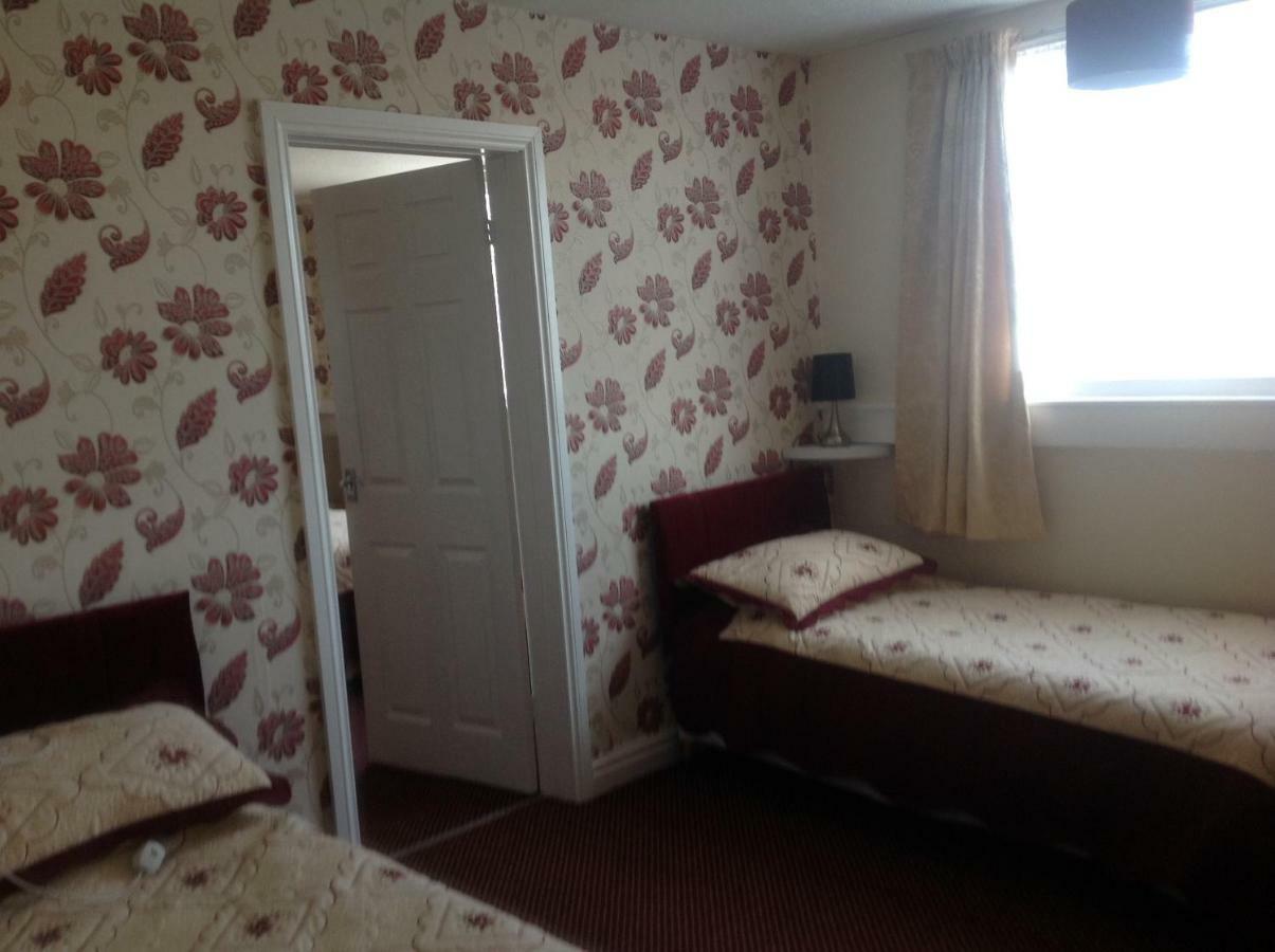 Oakleigh Hotel Блекпул Екстериор снимка